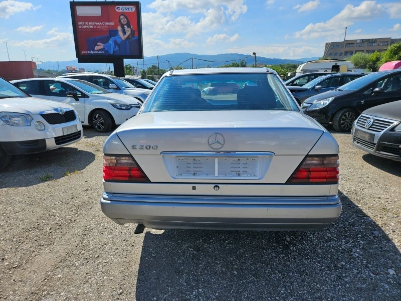 Mercedes-Benz 124 2000, снимка 4 - Автомобили и джипове - 46480069