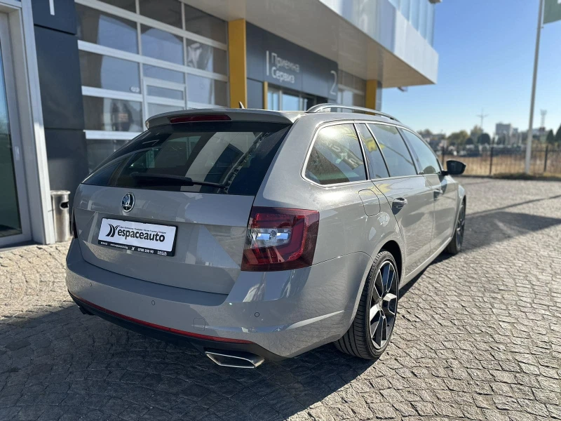 Skoda Octavia Combi RS 2.0 184к.с. 4х4, снимка 4 - Автомобили и джипове - 47918398