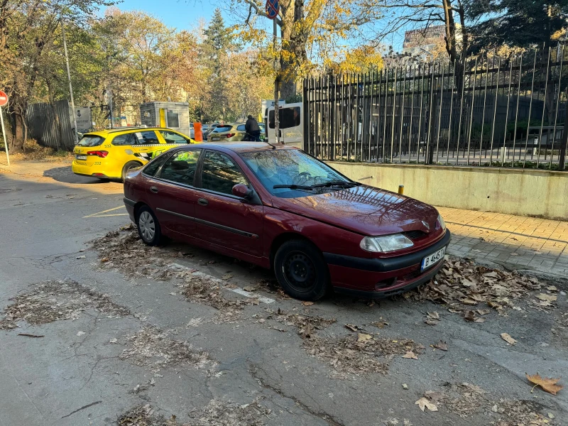 Renault Laguna, снимка 4 - Автомобили и джипове - 48117628