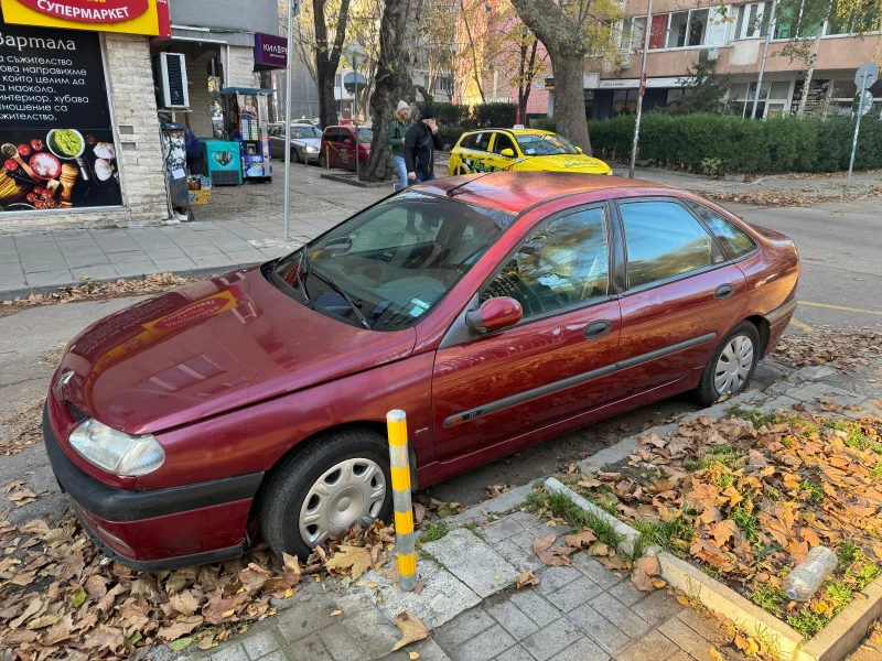 Renault Laguna, снимка 1 - Автомобили и джипове - 48117628