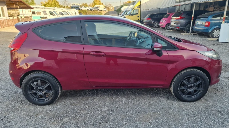 Ford Fiesta 1.25i 60КС КЛИМАТИК, снимка 4 - Автомобили и джипове - 48188888