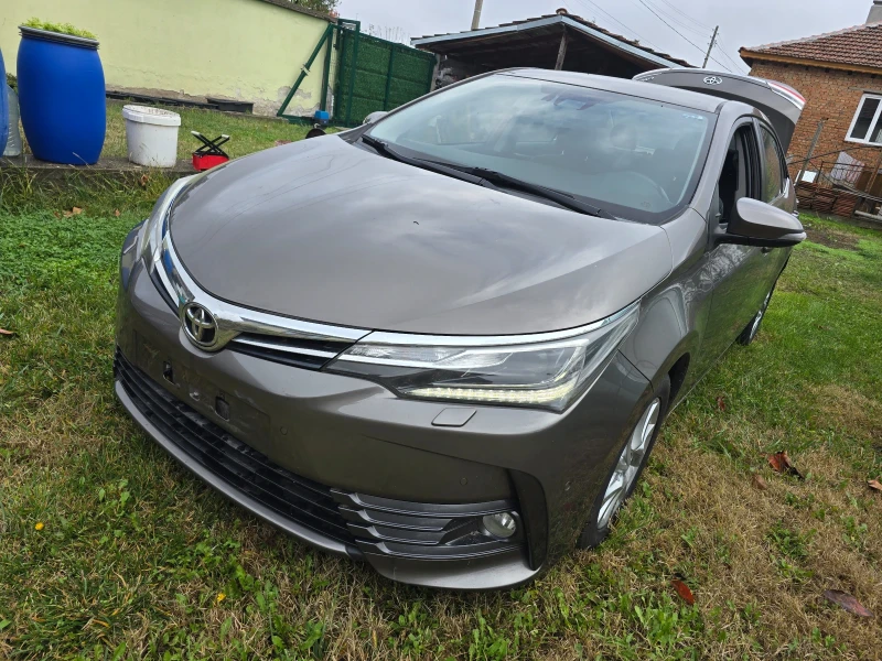 Toyota Corolla 1.6 132кс