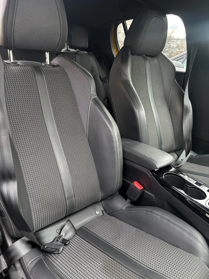 Peugeot 208 Gt-line, снимка 2 - Автомобили и джипове - 52633248