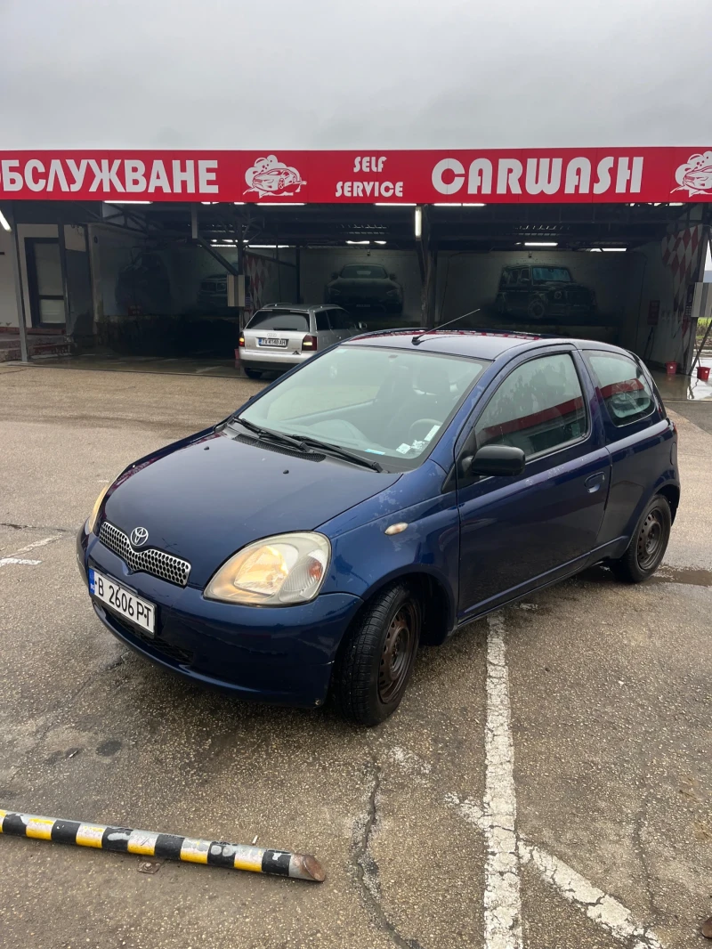 Toyota Yaris 1.0i газово