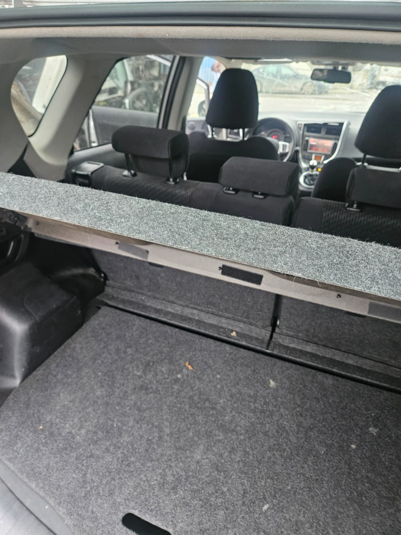 Toyota Verso S 1.3i, снимка 6 - Автомобили и джипове - 52691407