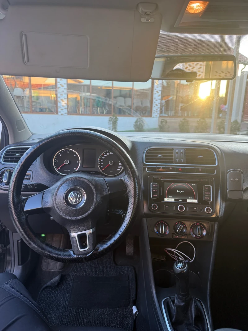 VW Polo, снимка 3 - Автомобили и джипове - 52857157