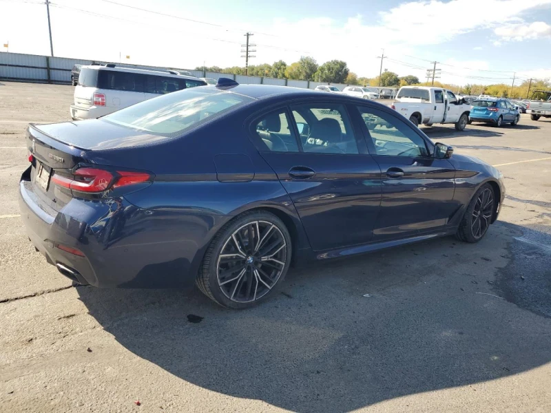 BMW 550 M550i xDrive, снимка 3 - Автомобили и джипове - 53080344