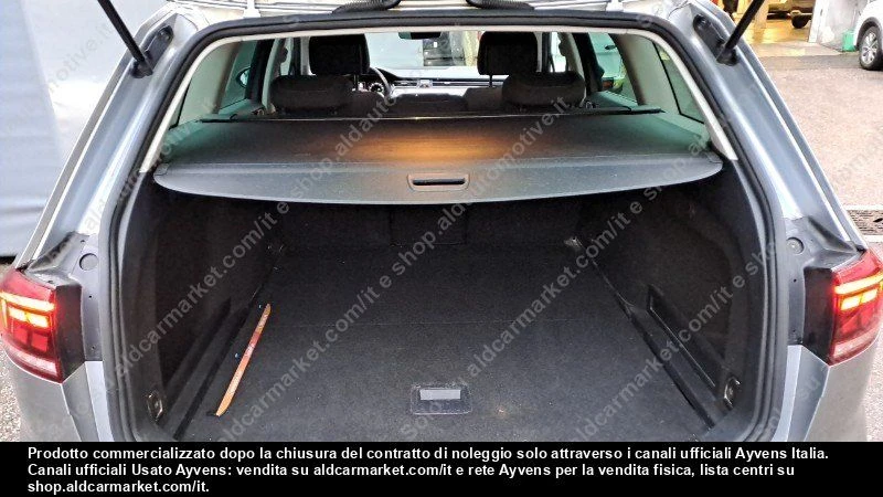 VW Passat, снимка 7 - Автомобили и джипове - 53179938