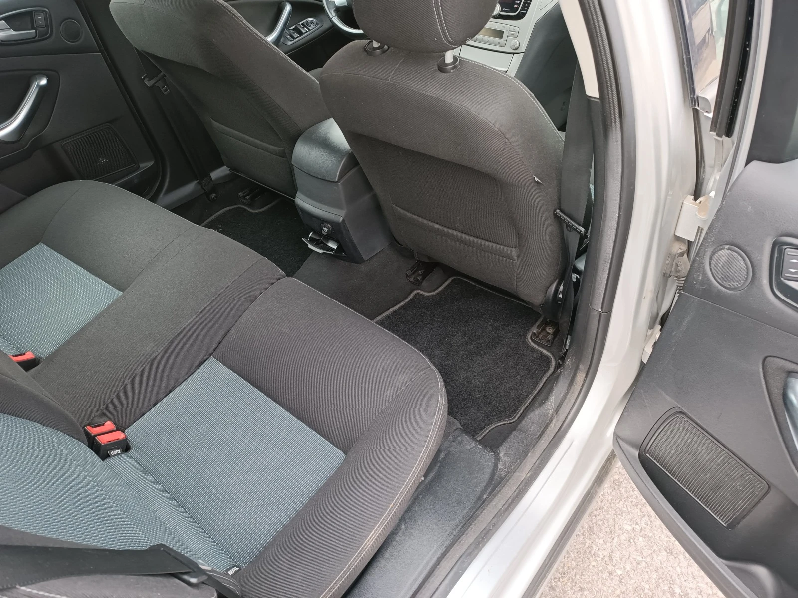 Ford Mondeo 2.0-147к.с. | Mobile.bg — изображение 14