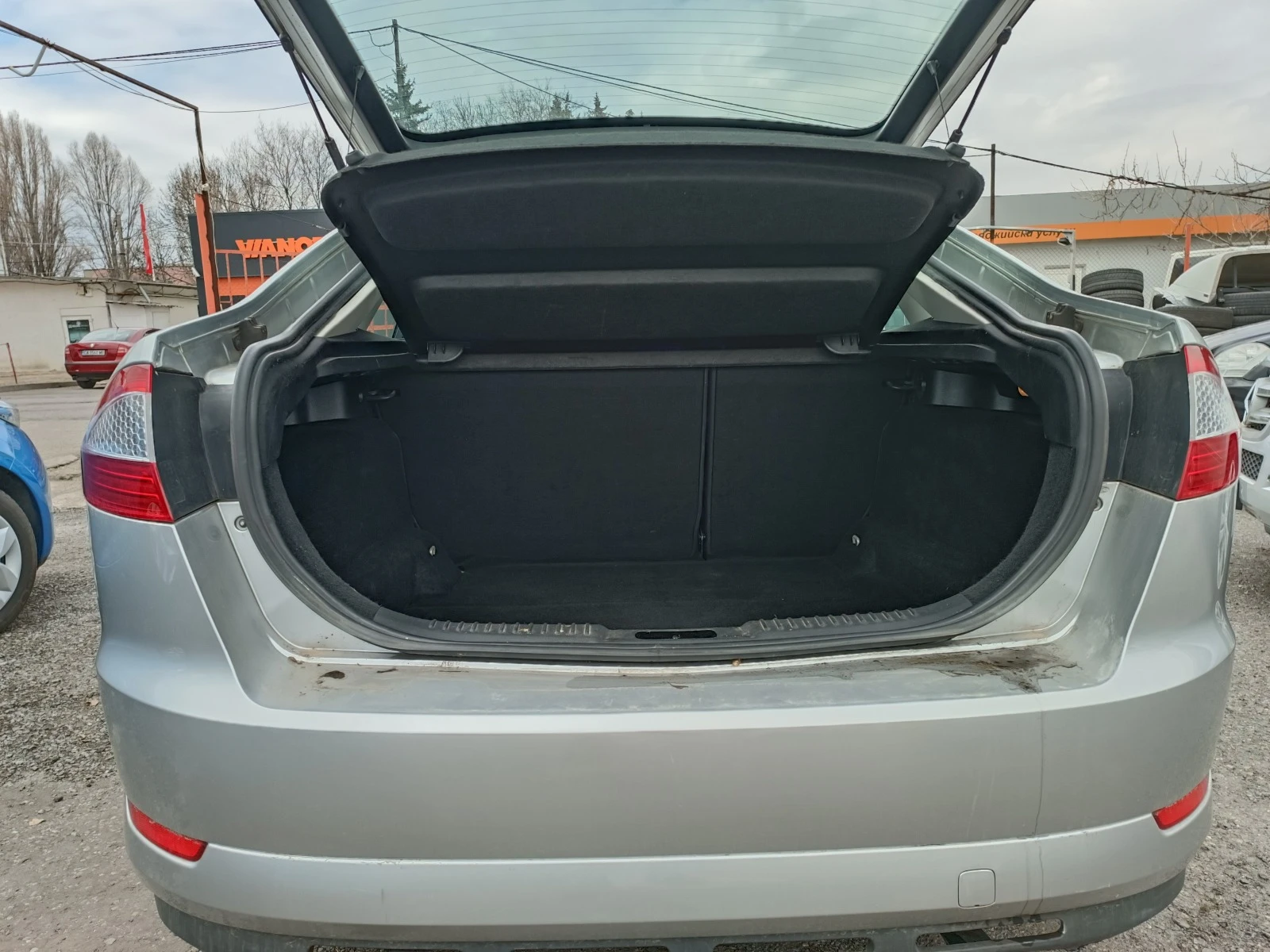 Ford Mondeo 2.0-147к.с. | Mobile.bg — изображение 11
