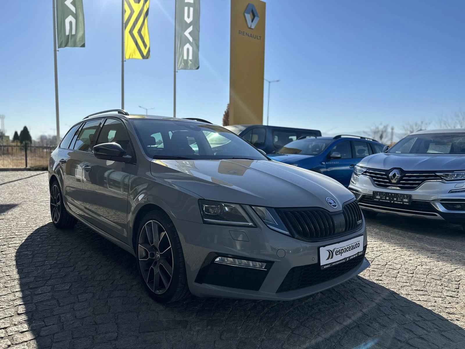 Skoda Octavia Combi RS 2.0 184к.с. 4х4 - изображение 3