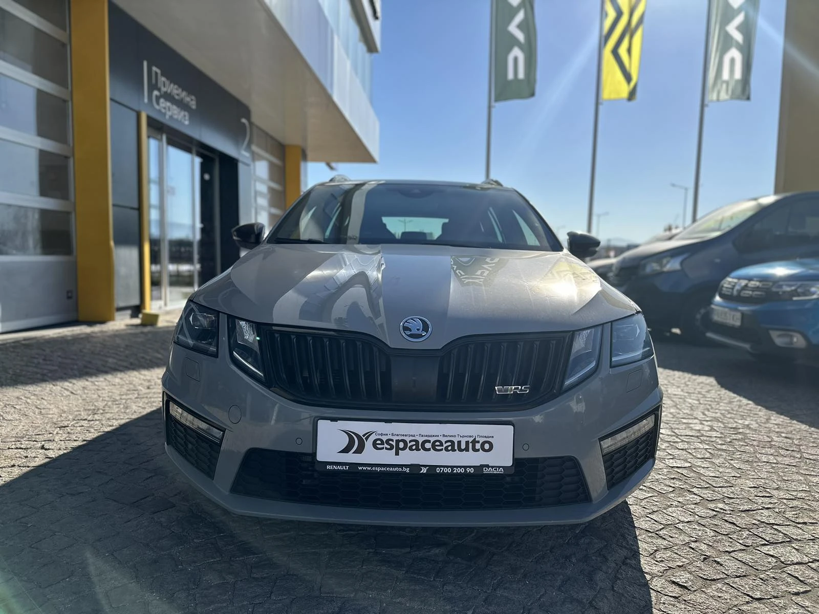 Skoda Octavia Combi RS 2.0 184к.с. 4х4 - изображение 2