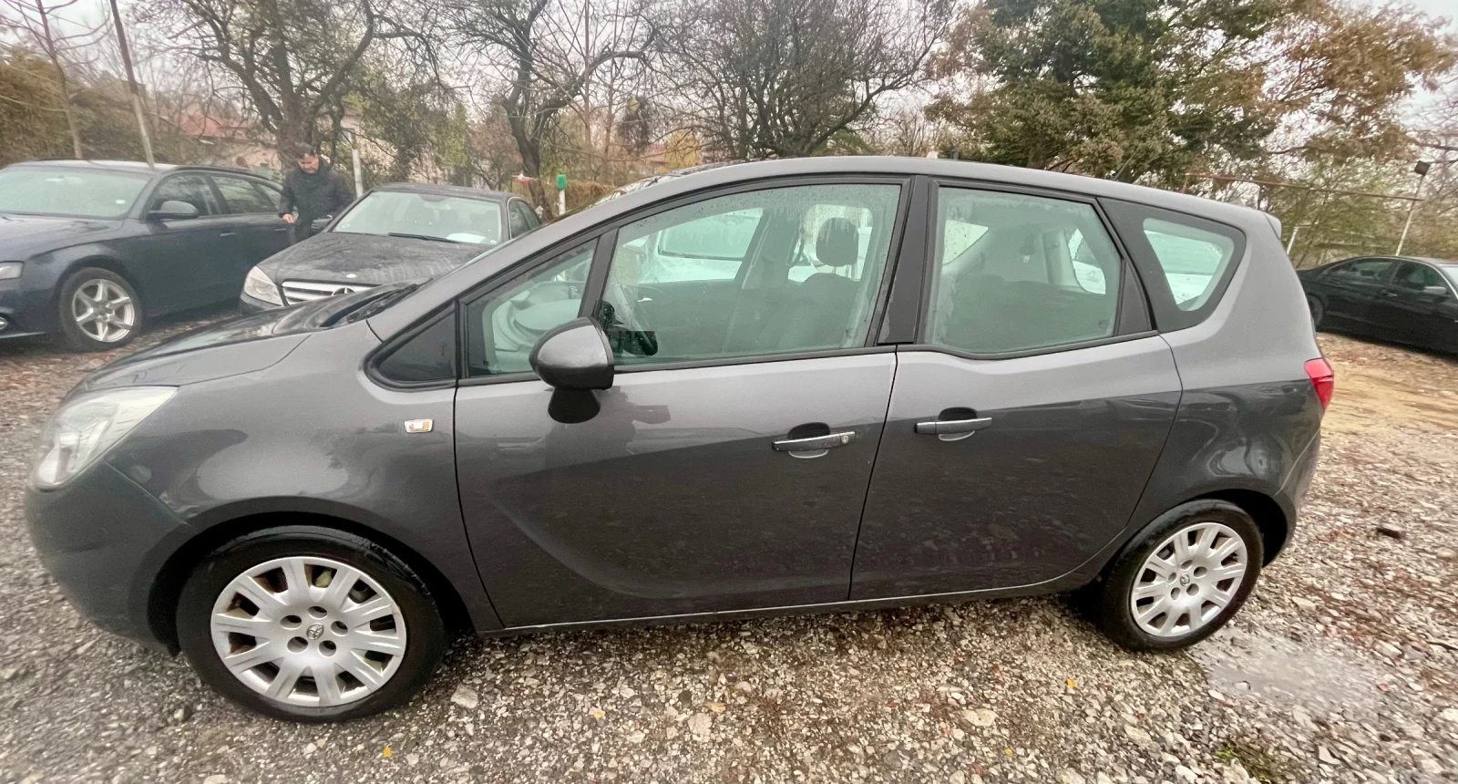 Opel Meriva 1, 4 Behzin 140 кс - изображение 3