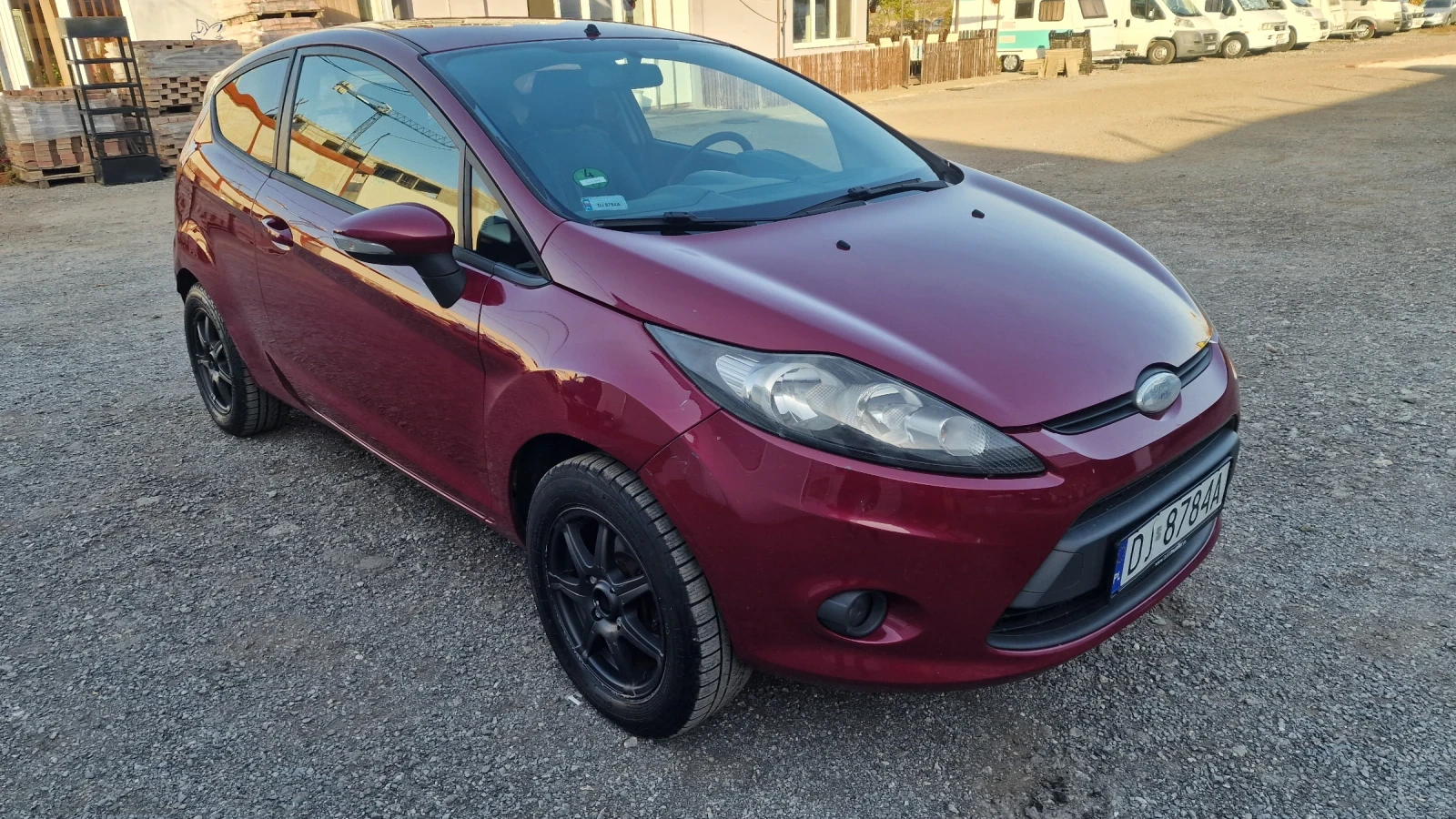 Ford Fiesta 1.25i 60КС КЛИМАТИК - изображение 3