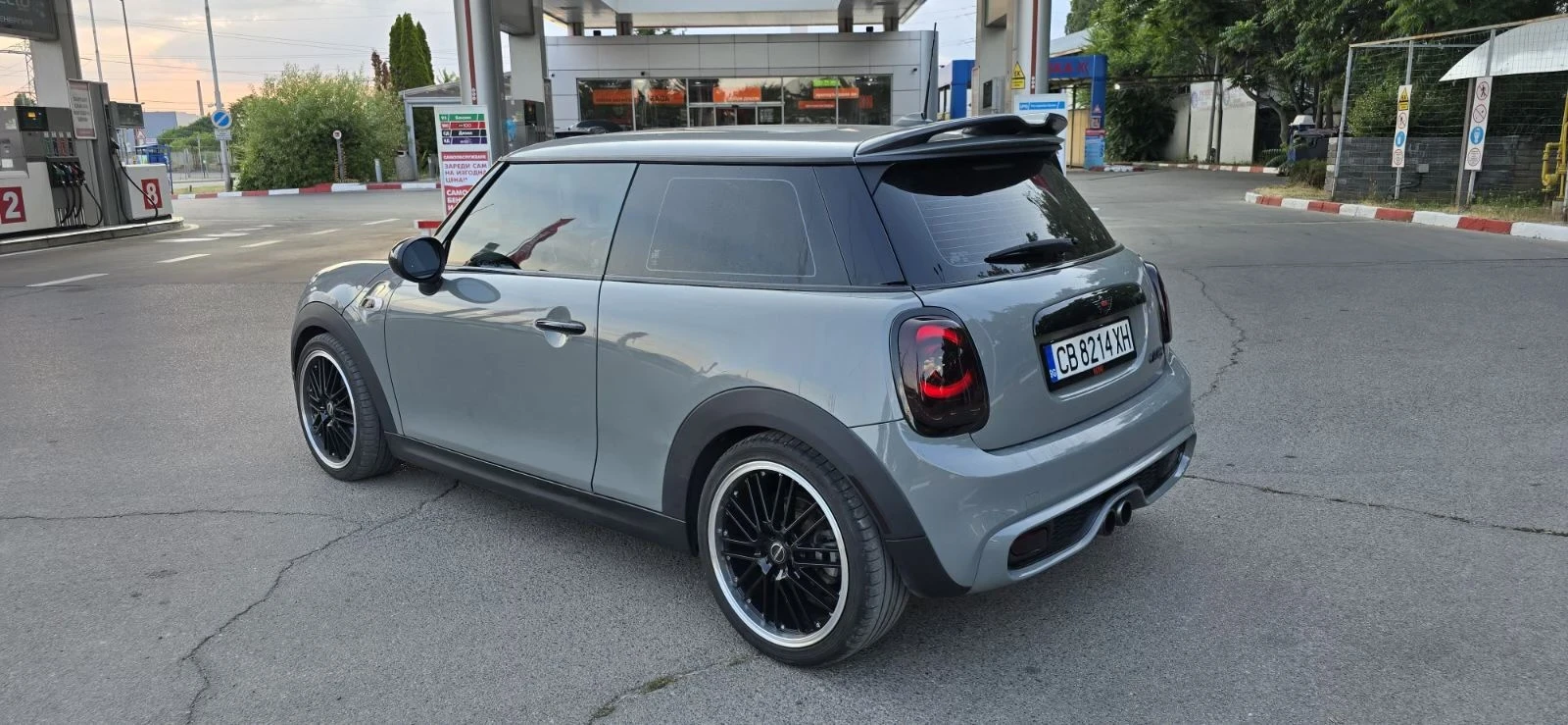 Mini Cooper s АВТОМАТ-КОЖА-260К.С.-Nardo Green - изображение 3
