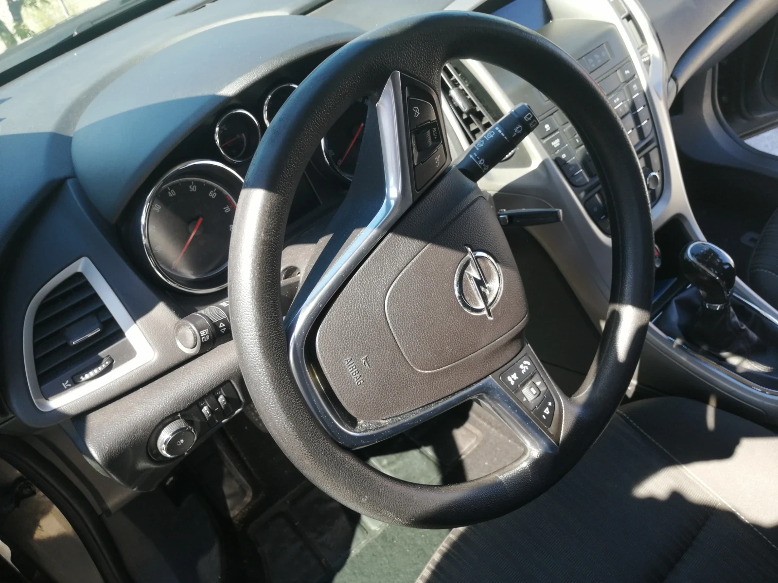 Opel Astra | Mobile.bg   13