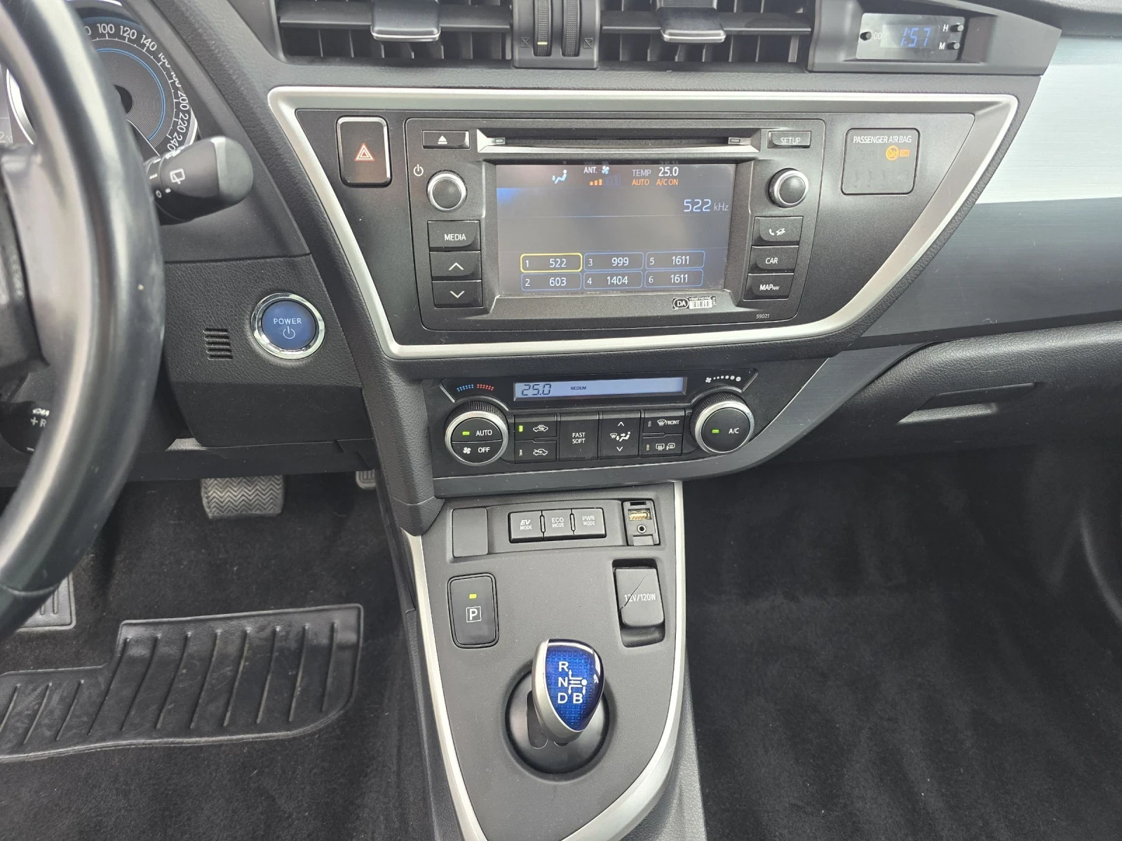 Toyota Auris HIBRID evro 5B  - изображение 10