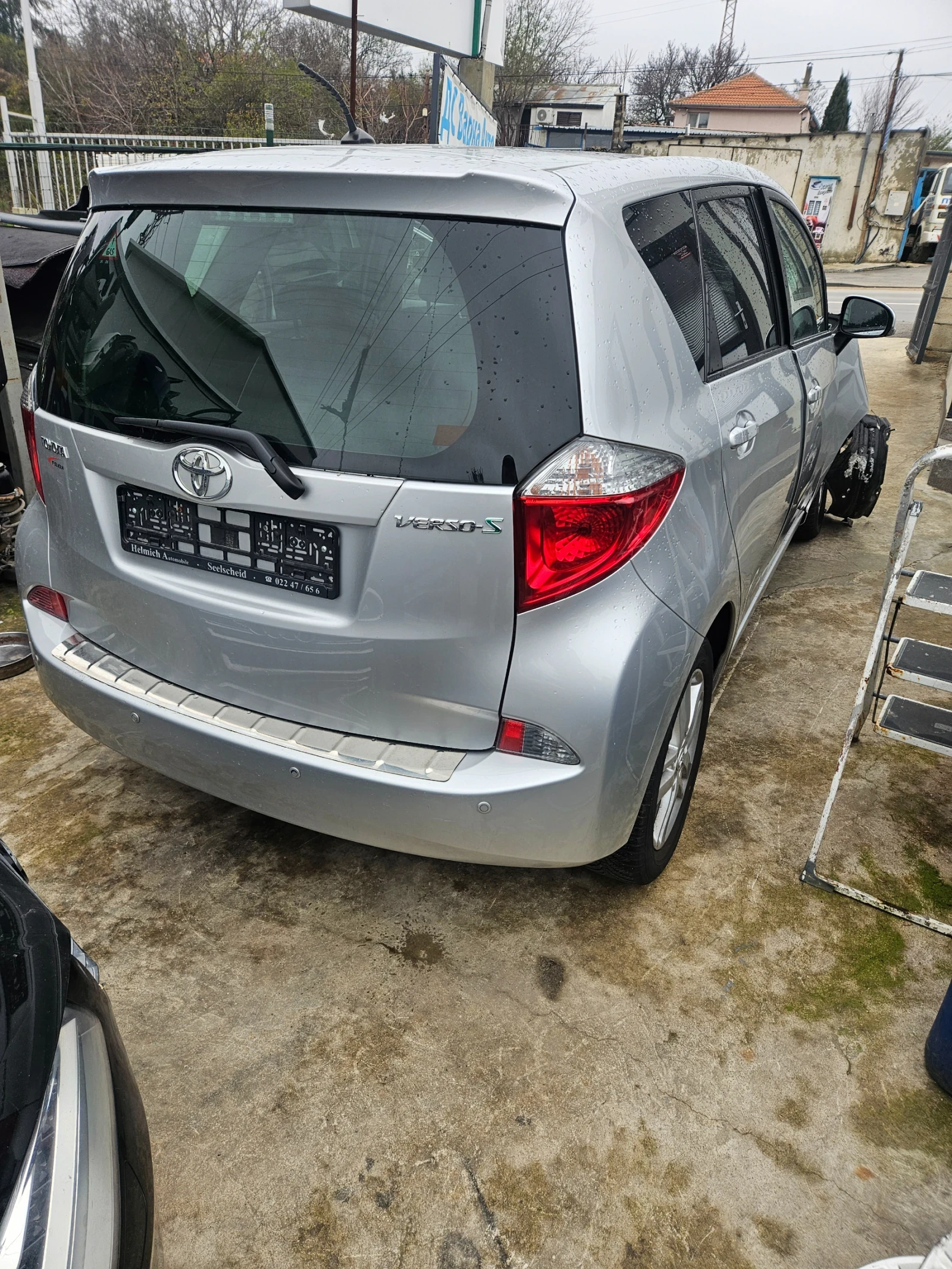 Toyota Verso S 1.3i - изображение 2