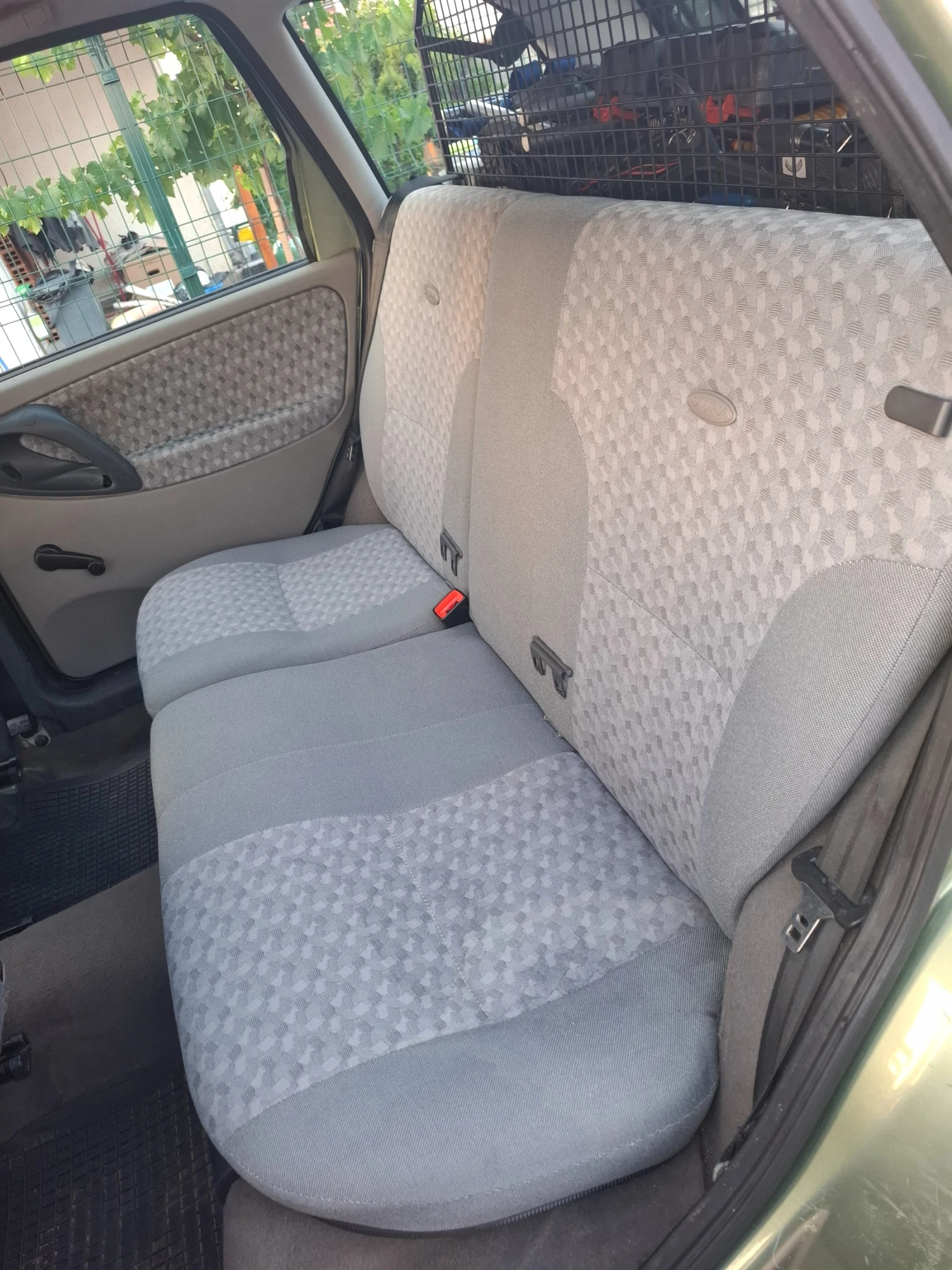 Lada Kalina | Mobile.bg � ����������� 12