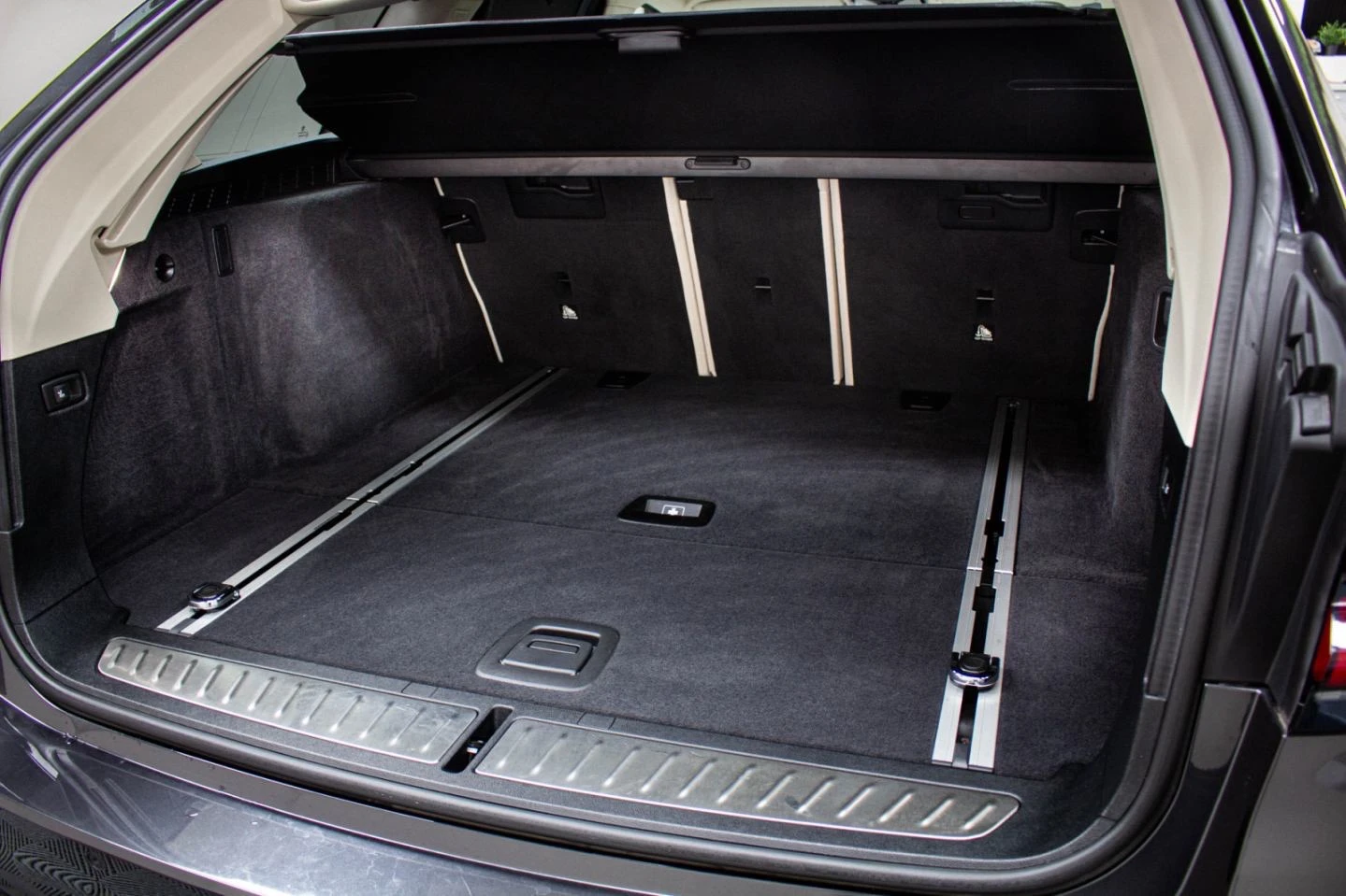 BMW 520 520D xDrive - Гаранционен, снимка 16 - Автомобили и джипове - 53744250