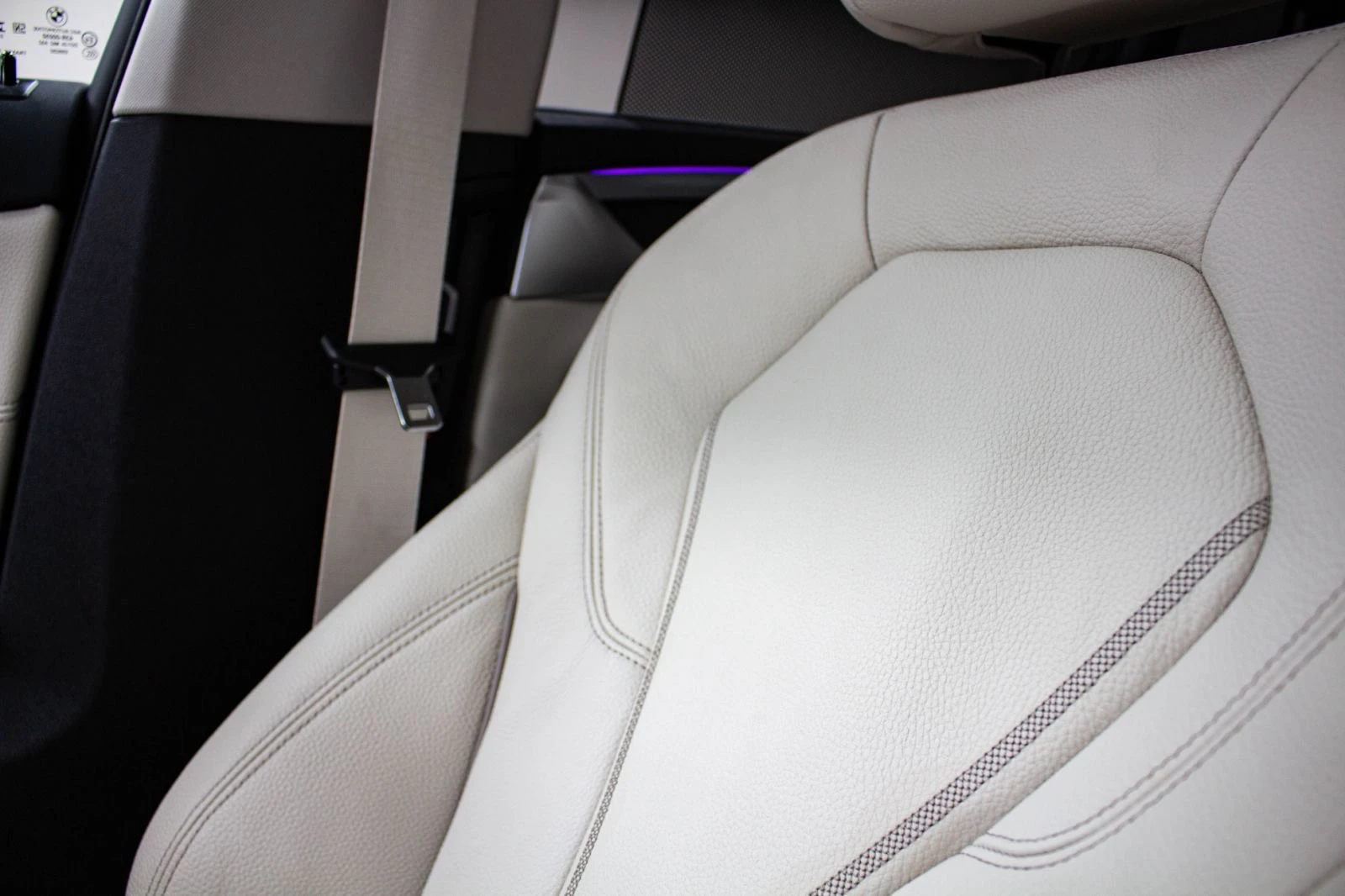 BMW 520 520D xDrive - Гаранционен, снимка 15 - Автомобили и джипове - 53744250