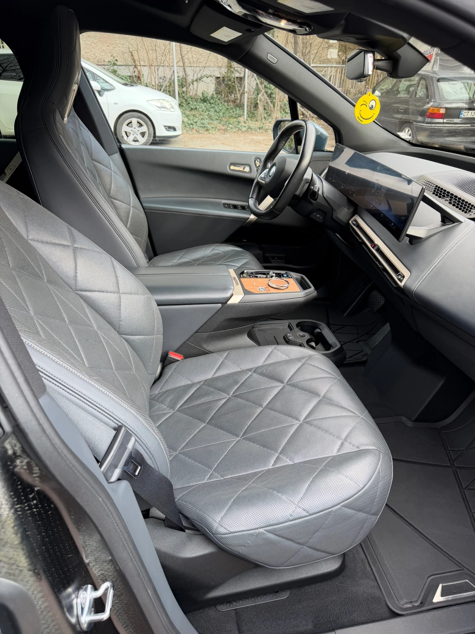 BMW iX IX50 , снимка 7 - Автомобили и джипове - 53844903