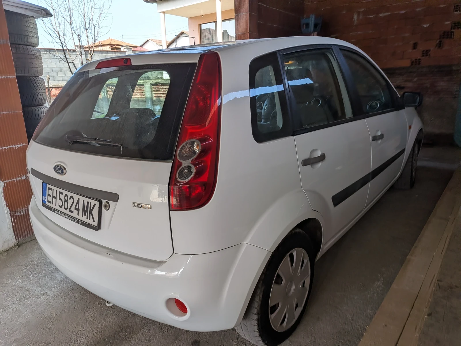 Ford Fiesta 1.4tdci, снимка 5 - Автомобили и джипове - 53880123