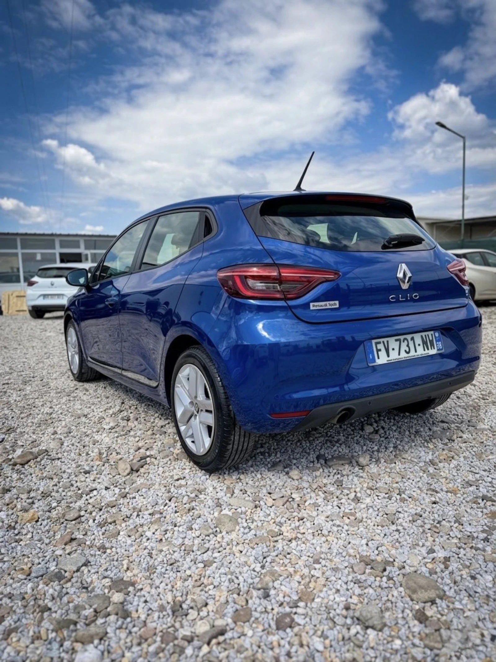 Renault Clio 1.5 BLUE HDI, снимка 4 - Автомобили и джипове - 54149591