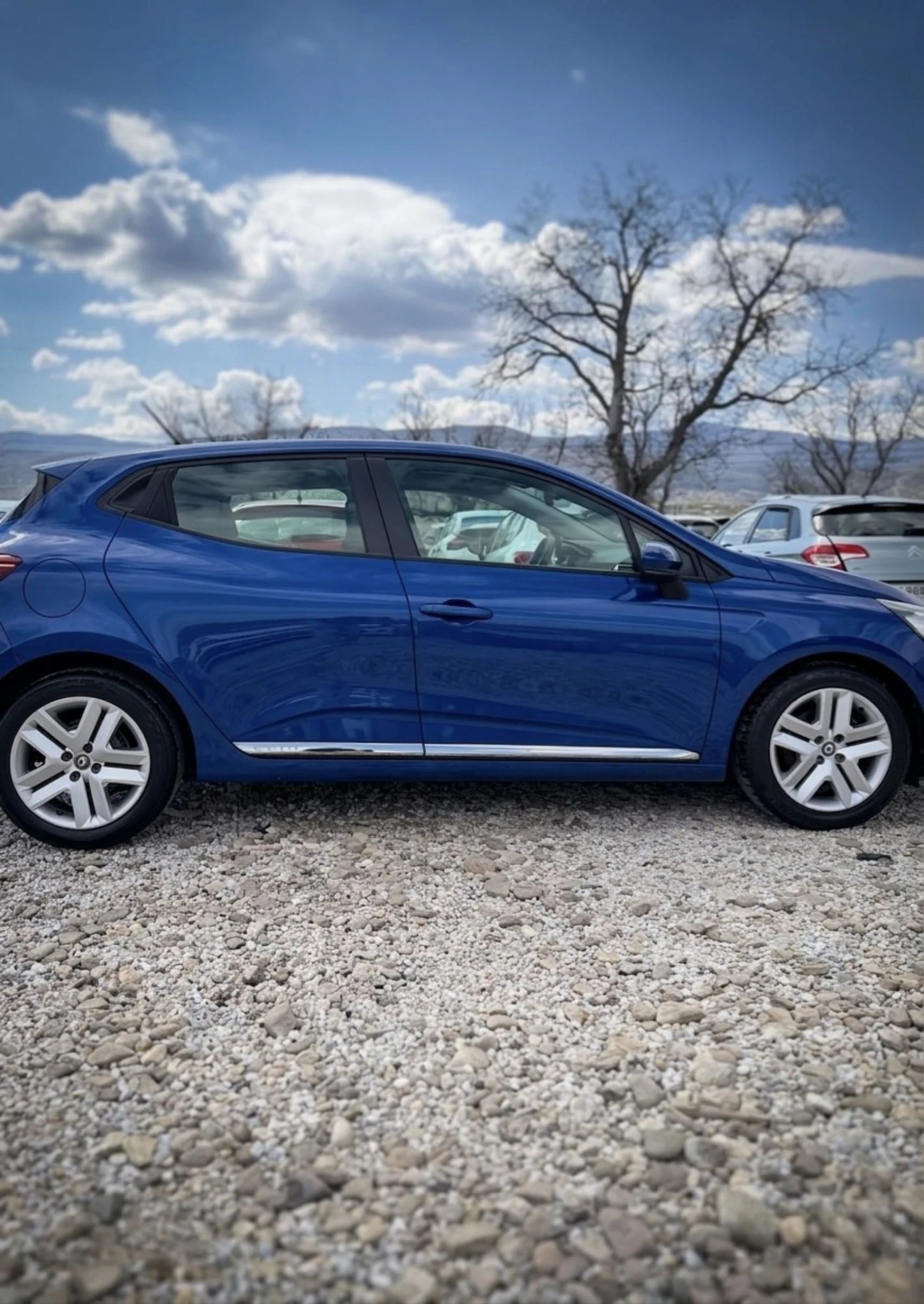 Renault Clio 1.5 BLUE HDI, снимка 7 - Автомобили и джипове - 54149591