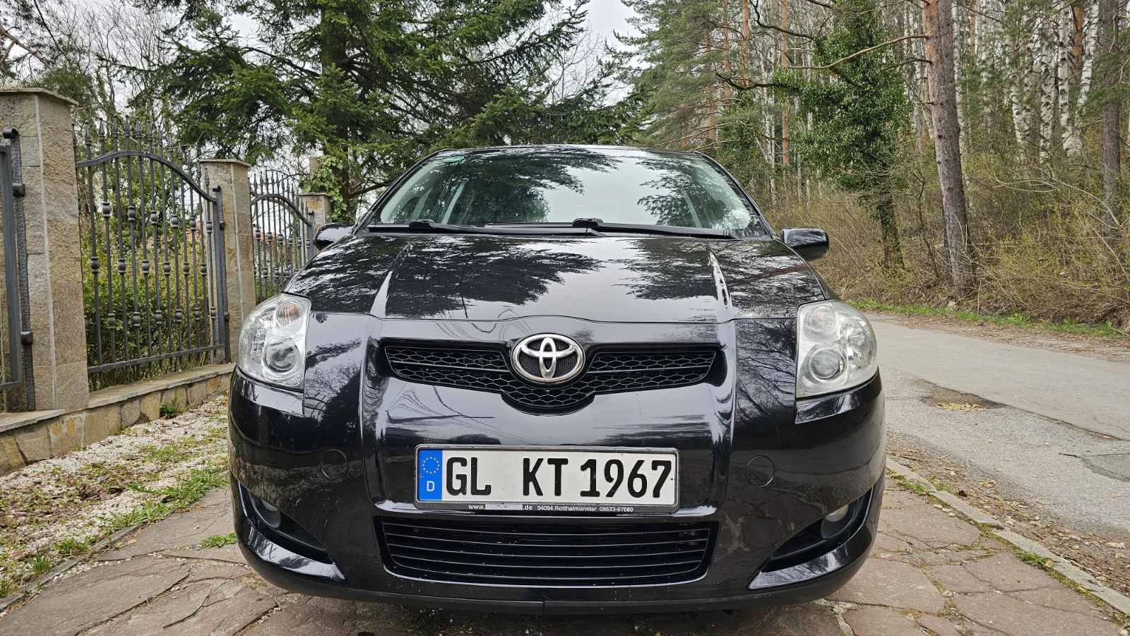 Toyota Auris 1.6, снимка 8 - Автомобили и джипове - 54208717