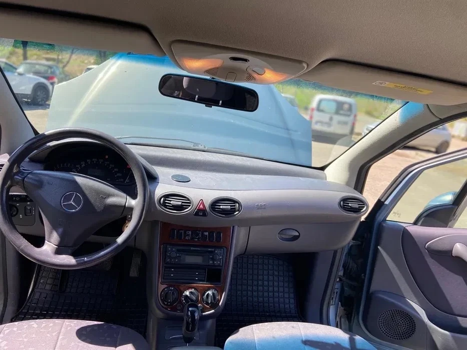 Mercedes-Benz A 160, снимка 4 - Автомобили и джипове - 54360375