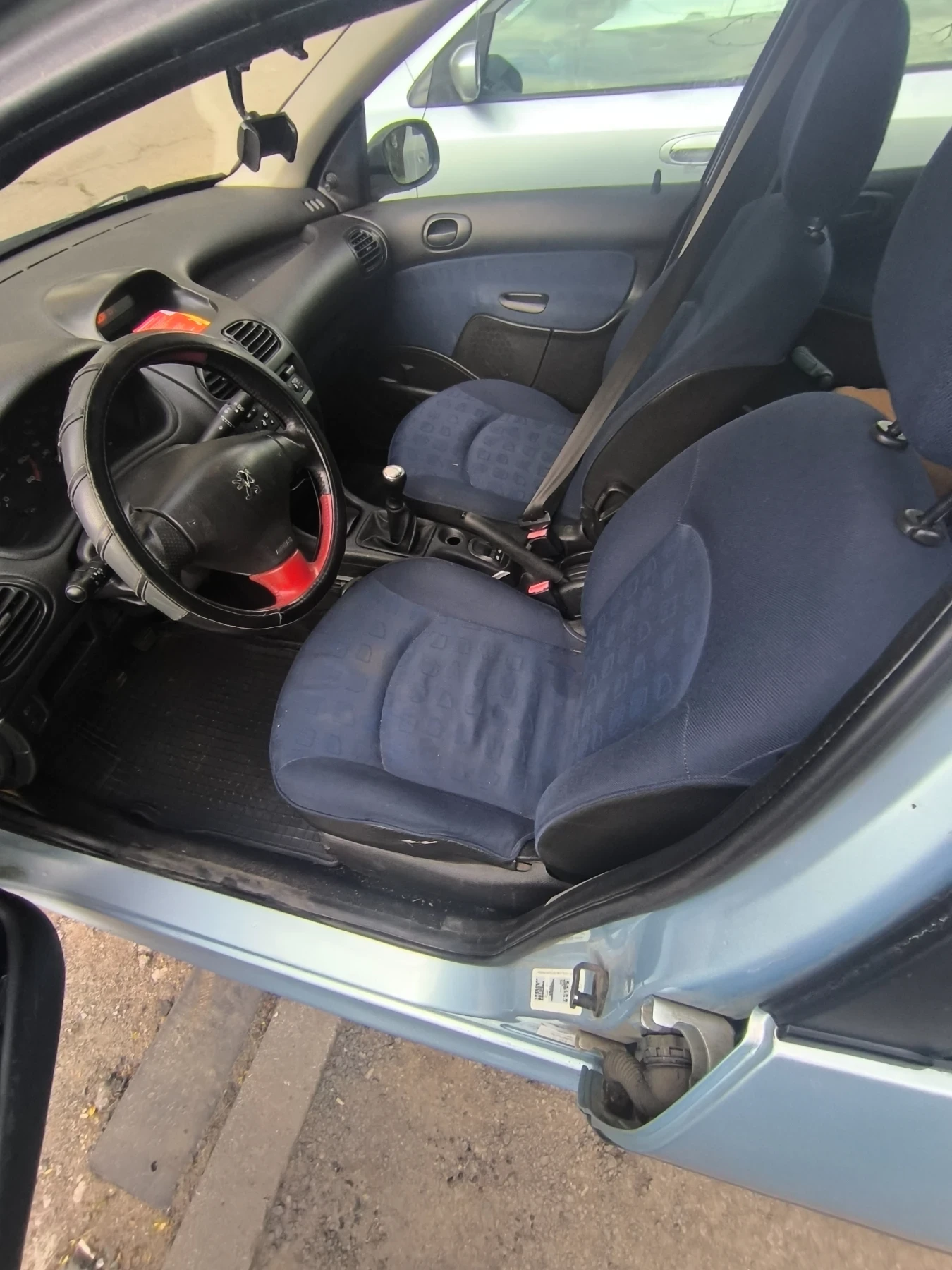 Peugeot 206, снимка 8 - Автомобили и джипове - 54495043