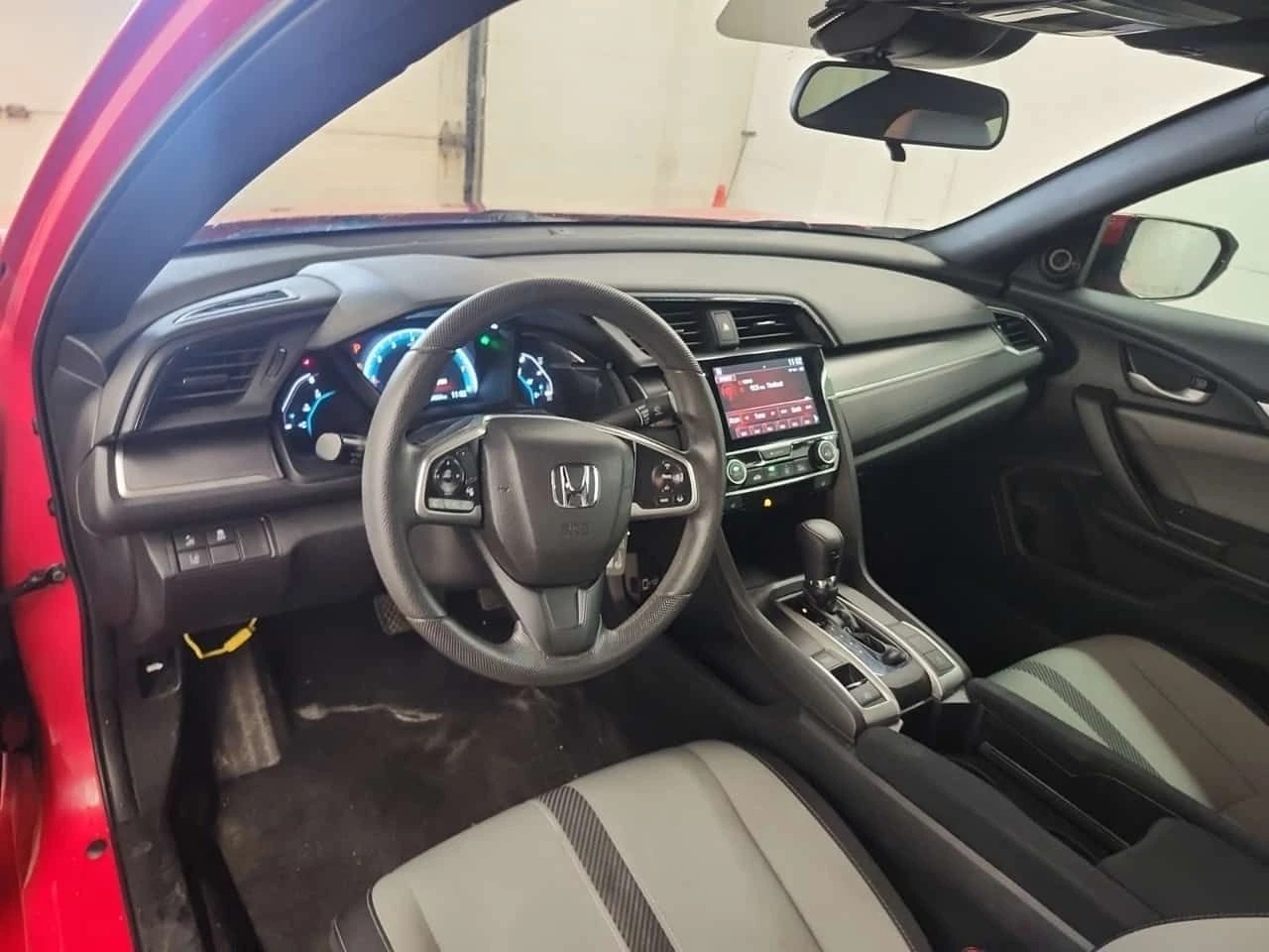 Honda Civic LX| ПОДГРЕВИ| CARFAX| АВТОФИНАНСИРАНЕ, снимка 12 - Автомобили и джипове - 54641969