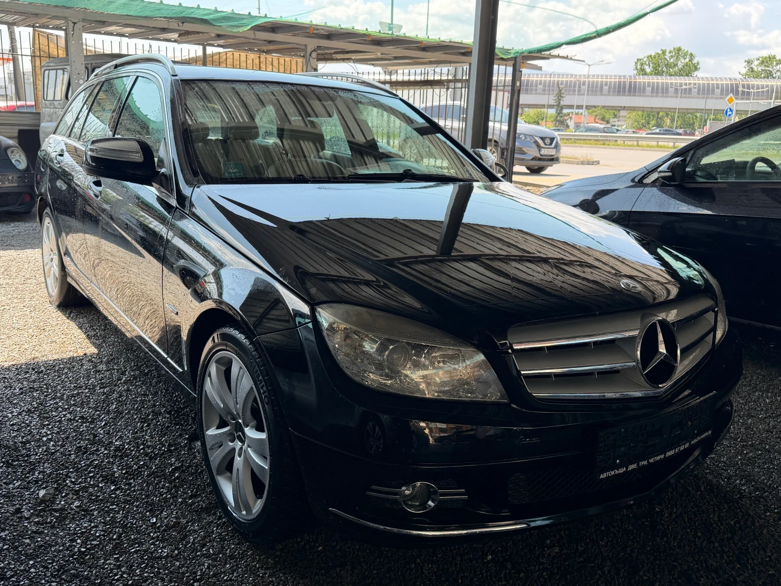Mercedes-Benz C 220 2.2CDI 170h.p НАВИГАЦИЯ КОЖЕН САЛОН 6 СКОРОСТИ