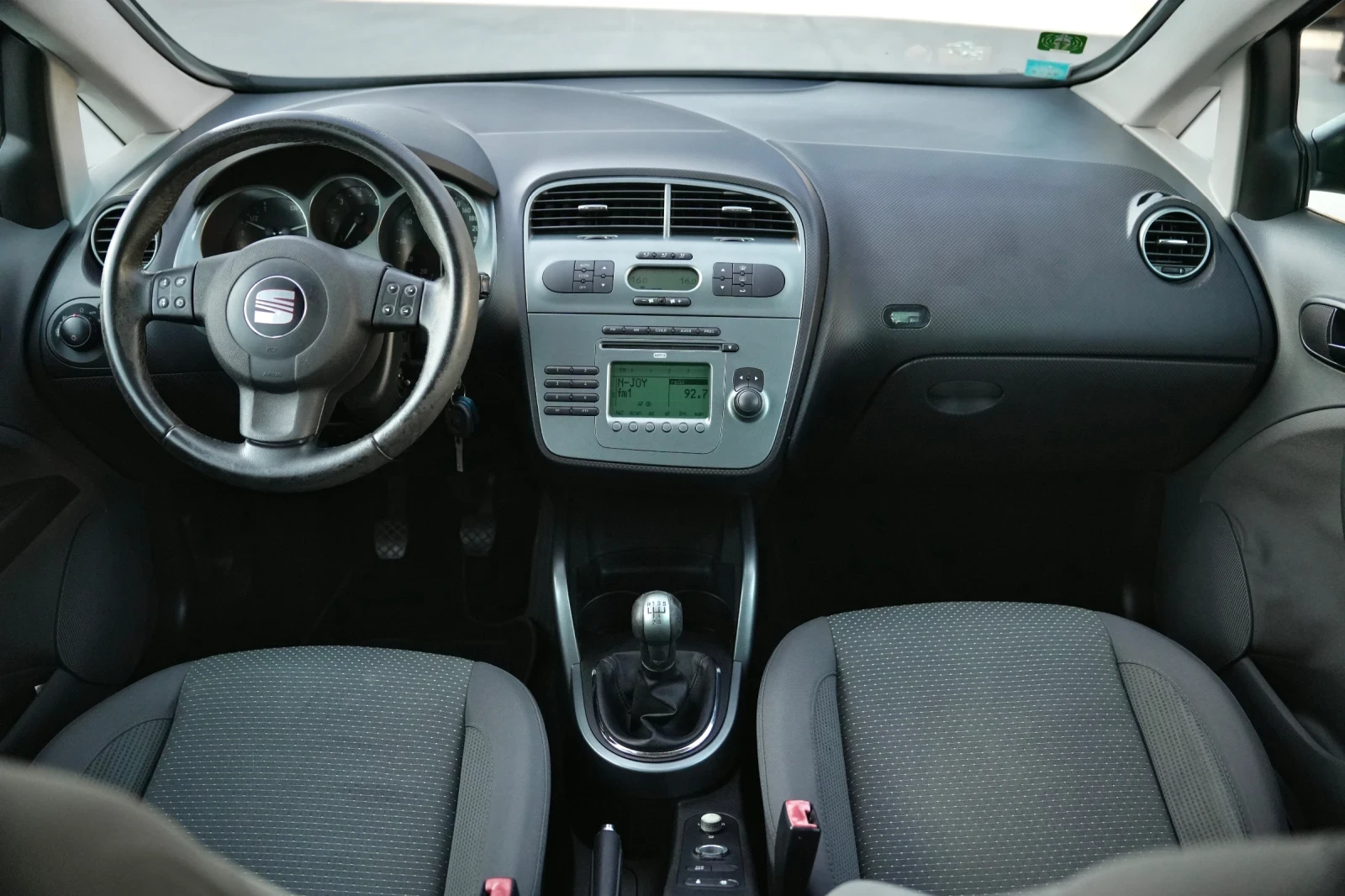 Seat Altea 1.9TDI, снимка 9 - Автомобили и джипове - 54952220