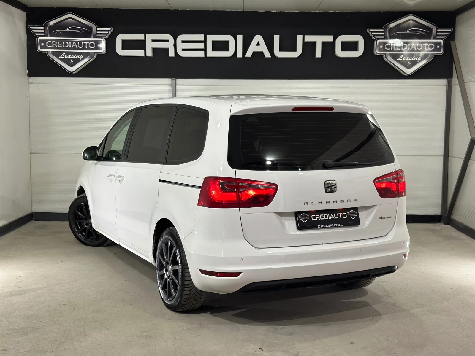 Seat Alhambra 4drive, снимка 4 - Автомобили и джипове - 55568354