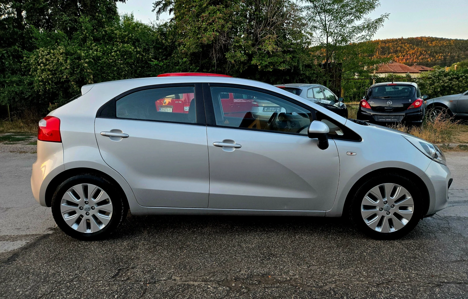 Kia Rio 1.4 Германия Клима Парктроник 1-Собственик Евро 5 , снимка 7 - Автомобили и джипове - 55683749
