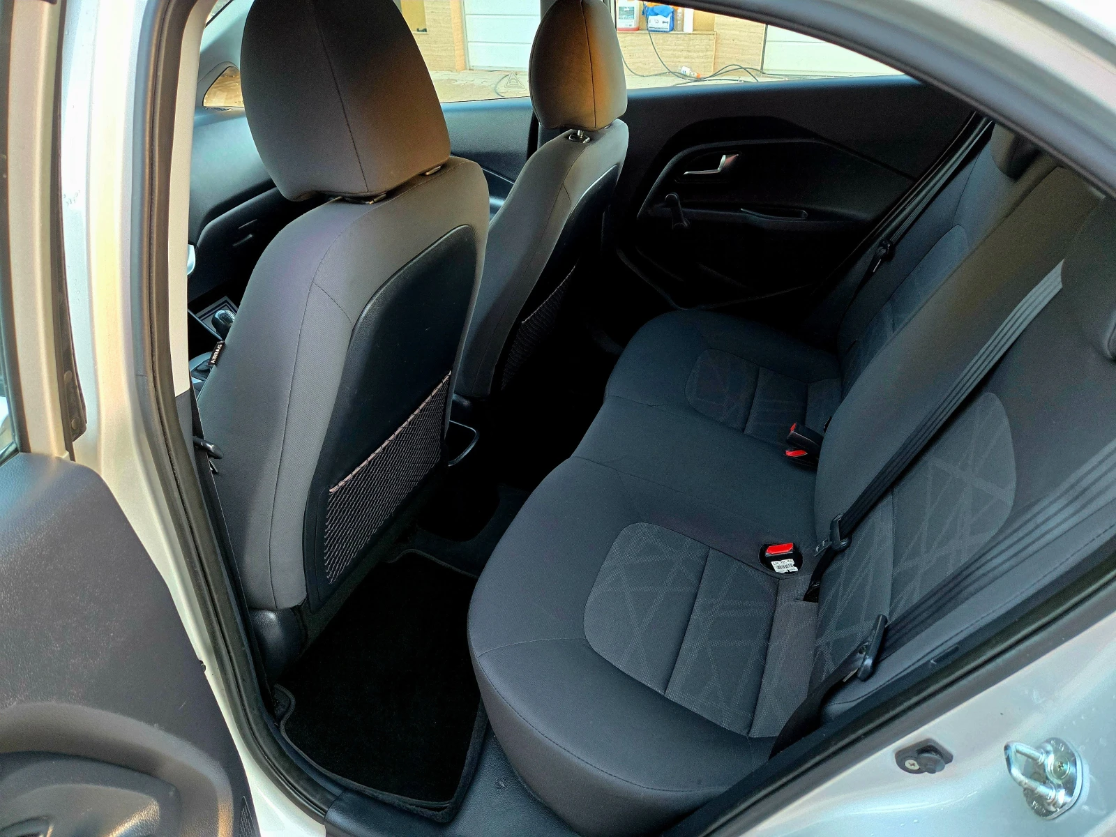 Kia Rio 1.4 Германия Клима Парктроник 1-Собственик Евро 5 , снимка 10 - Автомобили и джипове - 55683749