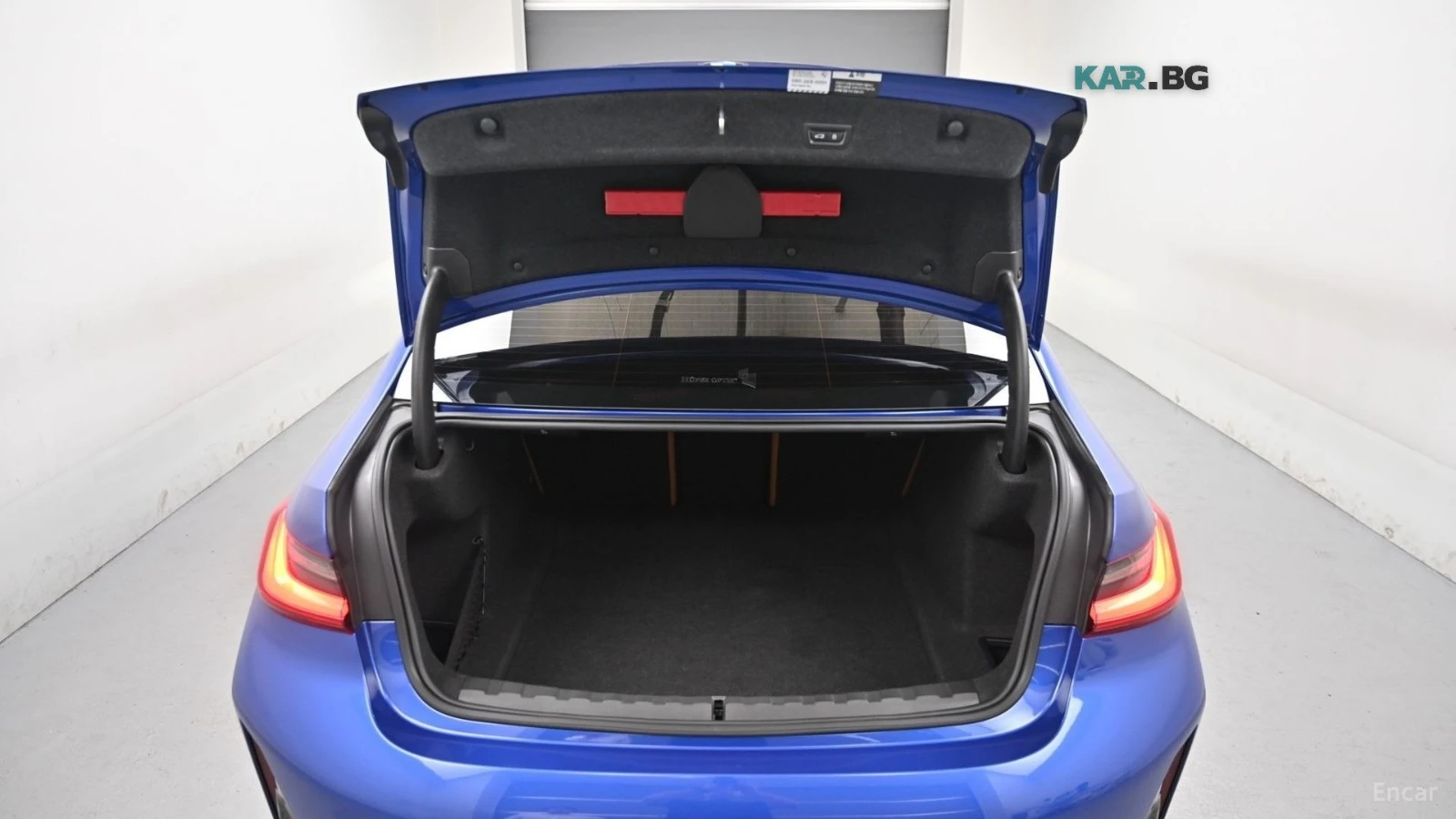 BMW 320 MSPORT* ДИСТРОНИК* ПОДГРЕВ* КАМЕРА* ХЕДЪП* , снимка 15 - Автомобили и джипове - 55819115