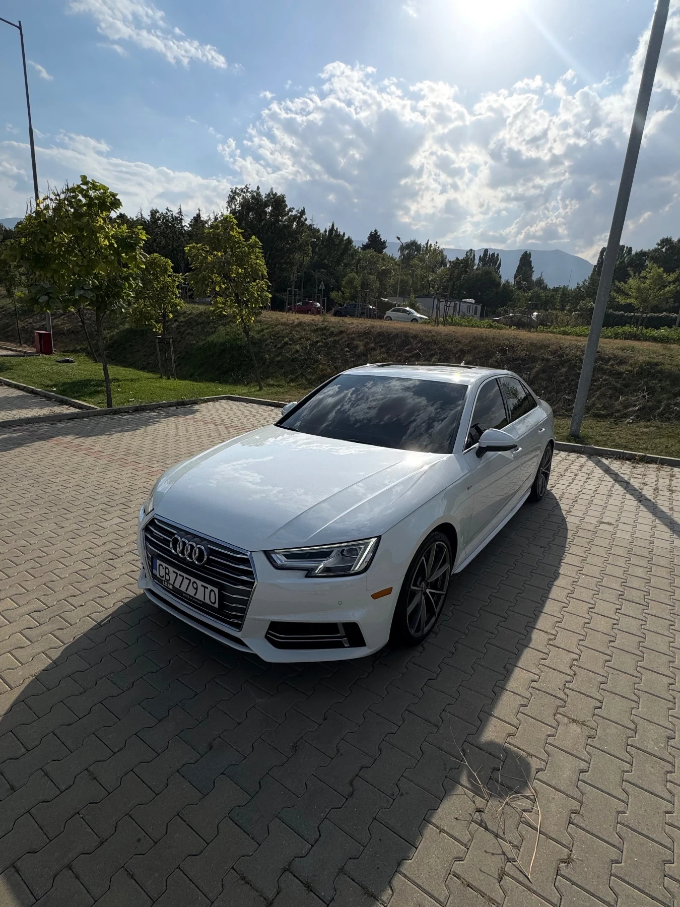 Audi A4 2.0 TFSI, снимка 3 - Автомобили и джипове - 55904996