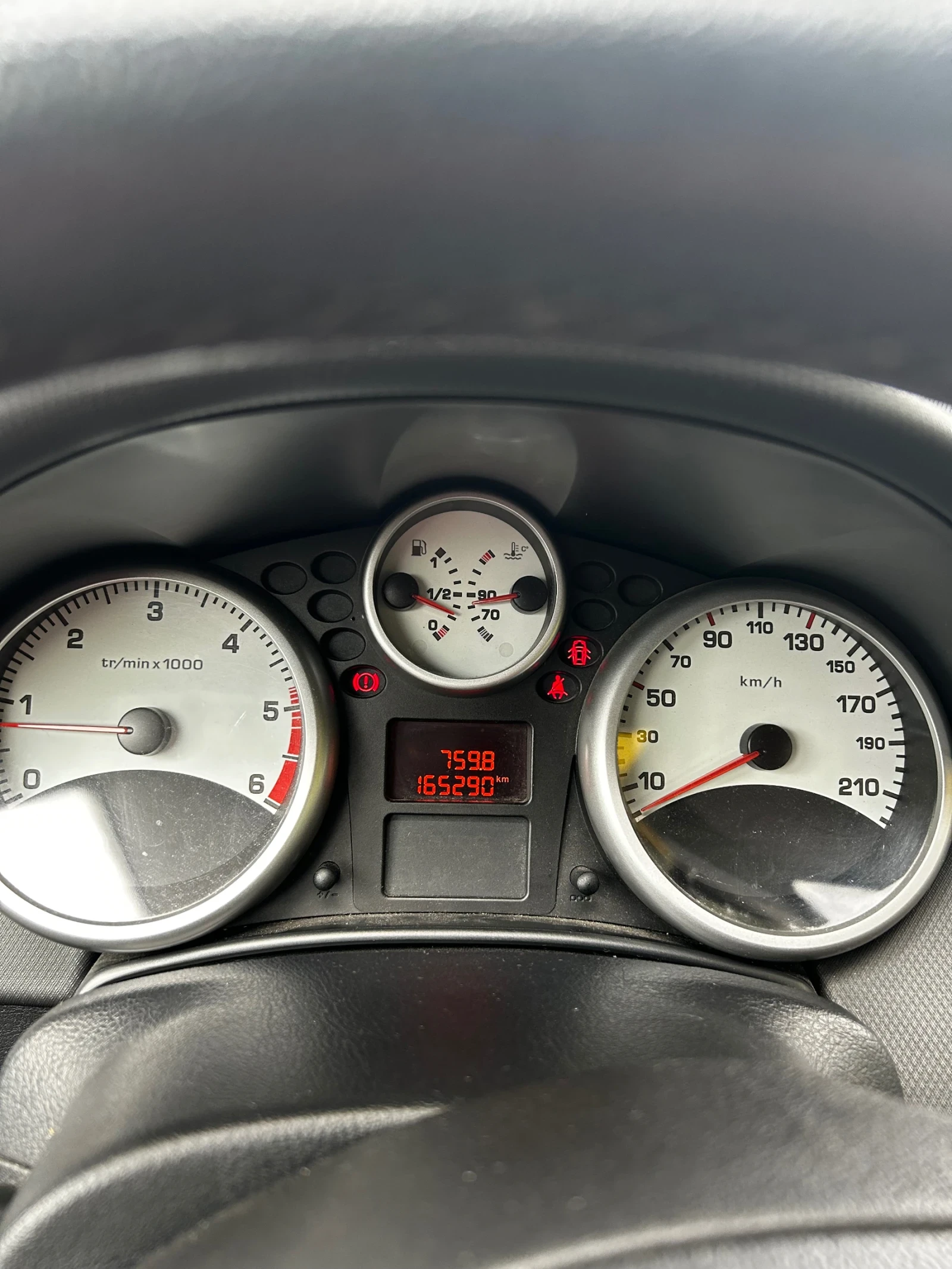 Peugeot 207, снимка 6 - Автомобили и джипове - 56287636