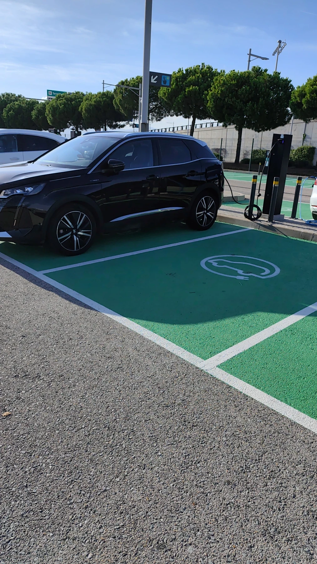 Peugeot 3008 3008GT PHEV de 300cv | Mobile.bg � ����������� 9