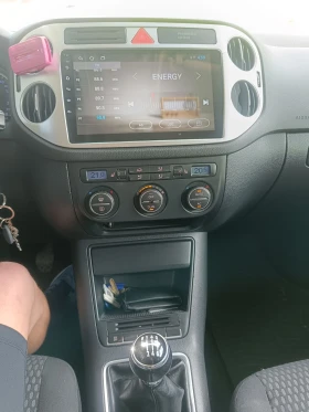 VW Tiguan  2.0 TDI 4x4 | Mobile.bg    7