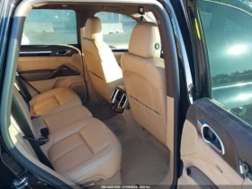 Porsche Cayenne E-HYBRID S PLATINUM EDITION* 4x4* Обдухване* BOSE* - 18300 € / 35791.69 лв. - 64839336 11