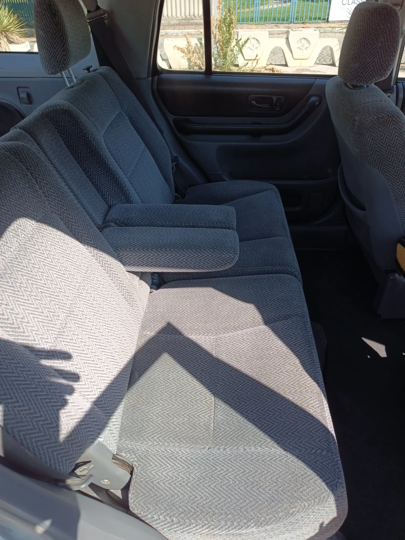 Honda Cr-v Десен волан , снимка 13 - Автомобили и джипове - 51795910