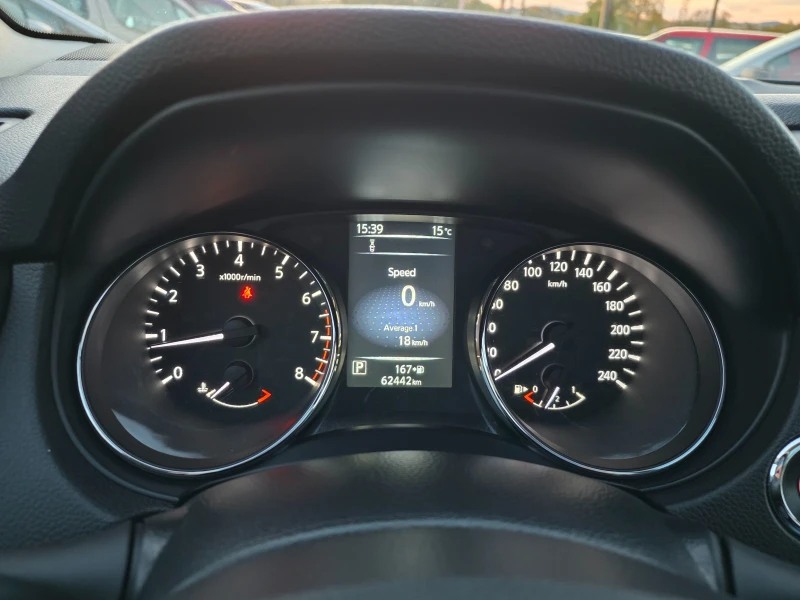 Nissan Qashqai 62442km 1.2i-116к.с-EURO 6b АВТОМАТИК-ШВЕЙЦАРИЯ, снимка 10 - Автомобили и джипове - 52110401