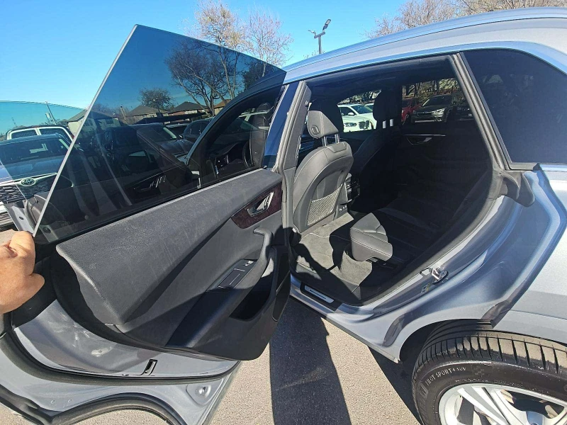 Audi Q8 PREMIUM PLUS| BANG&OLUFSEN| ПАНО| ПОДГРЕВ, снимка 8 - Автомобили и джипове - 53036624