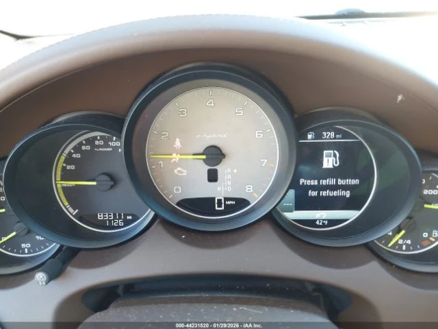 Porsche Cayenne E-HYBRID S PLATINUM EDITION* 4x4* Обдухване* BOSE*, снимка 12 - Автомобили и джипове - 53394178