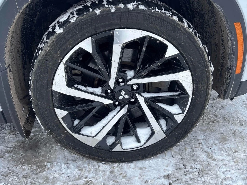 Mitsubishi Outlander S AWC  CARFAX - изображение 7