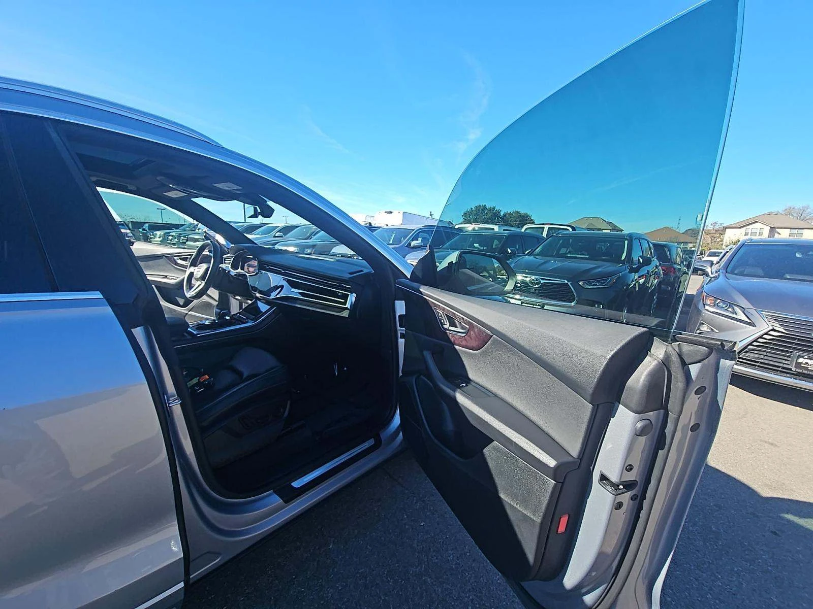 Audi Q8 PREMIUM PLUS| BANG&OLUFSEN| ПАНО| ПОДГРЕВ - изображение 7